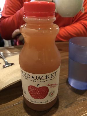 Juice at Grass Roots Kitchen in Tarrytown