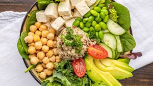  at Wow Poke & Juice in Lawrenceville