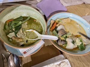 Green curry with tofu and coconut cream with basil with tofu  at Thai Botánico in Tenerife