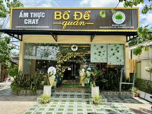 View of front of restaurant  at Bo De Quan in My Tho