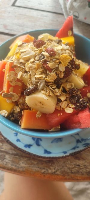 fresh fruit!! it's really delish! you can choose coconut or soy milk for base. at Flow Beach Cafe. - Seaddict in Koh Samet