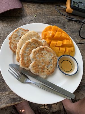 Vegan pancakes with fresh fruit  at Flow Beach Cafe. - Seaddict in Koh Samet