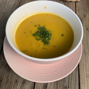 Soup of the day (carrot celery ) at Cafetería Tambien in Puebla