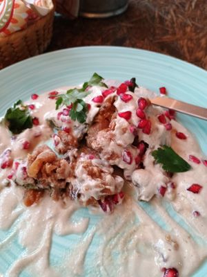 Chile en nogada vegano at Cafetería Tambien in Puebla