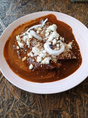 Enmoladas Augustinas (seasonal) at Cafetería Tambien in Puebla