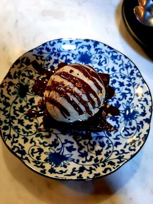 Brownie at Moreish in Dubai