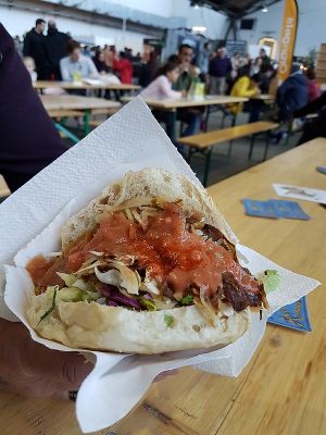 seitan kebab at Veggieworld Brussels 2018 at Makam Naturkost in Hoehenkirchen-siegertsbrunn