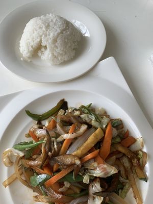 Stir fried vegetables  at Le Voyage in Coron