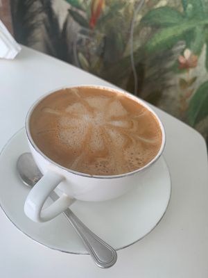 Latte with soya milk at Le Voyage in Coron