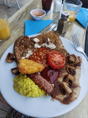  at Olive Garden Deli in Tenerife