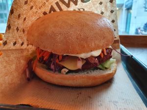 Cheeseburger at Swing Kitchen - Georgenstraße in Berlin