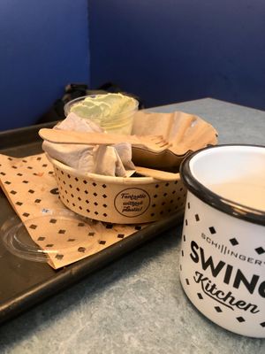 "fantastic without plastic"! Please make more reusable tableware😒 at Swing Kitchen - Georgenstraße in Berlin