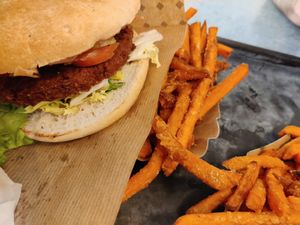 Swing burger and weet fries at Swing Kitchen - Georgenstraße in Berlin