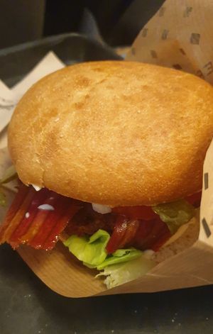 bacon burger at Swing Kitchen - Georgenstraße in Berlin