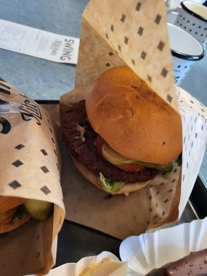Swing burger at Swing Kitchen - Georgenstraße in Berlin