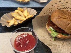 Swing burger combo (drink outside the shot)  at Swing Kitchen - Georgenstraße in Berlin