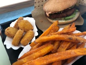 Swing burger, nuggets and sweet potatoes fries at Swing Kitchen - Georgenstraße in Berlin