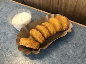 Nuggets and garlic sauce  at Swing Kitchen - Georgenstraße in Berlin