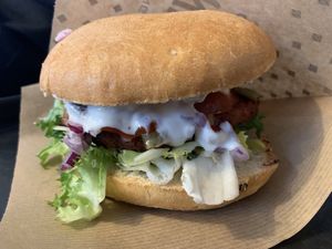 Chili Burger at Swing Kitchen - Georgenstraße in Berlin