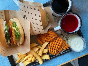 Delicious burgers at Swing Kitchen - Georgenstraße in Berlin