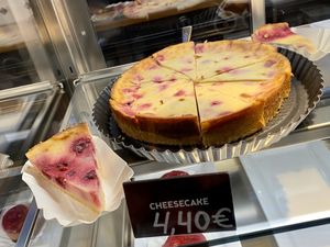 cheese cake at Swing Kitchen - Georgenstraße in Berlin