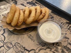 Onion rings  at Swing Kitchen - Georgenstraße in Berlin