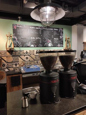 Haben auch 2 vegane Kuchen gehabt at Machhörndl Coffee in Nuremberg