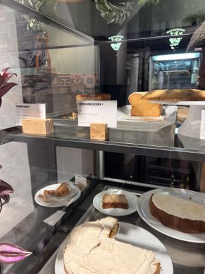 vegan banana bread  at Machhörndl Coffee in Nuremberg