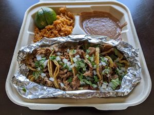 Taco plate w/carne asada and fajita at Nissi Vegan in Austin
