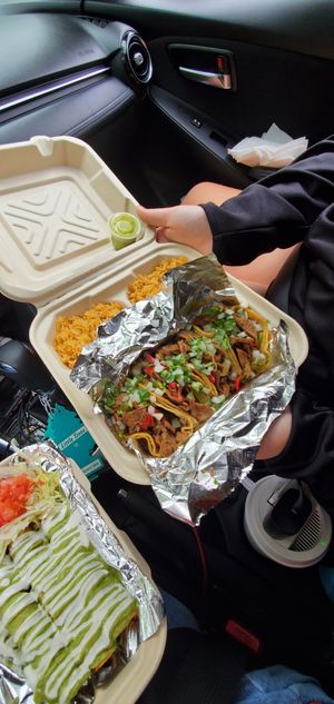 4 Tacos at Nissi Vegan in Austin