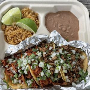El pastor and carne asada tacos at Nissi Vegan in Austin