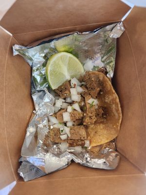 Chicharron taco at Nissi Vegan in Austin