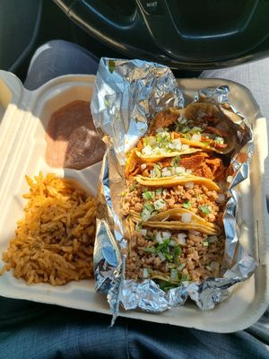 Al pastor and carne asada taco plate at Nissi Vegan in Austin