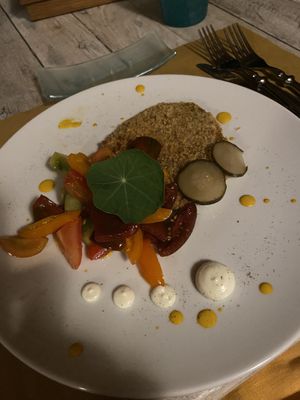 Cotoletta e pomodorini  at Country Relais Coroncina in Belforte Del Chienti