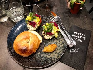 I can’t remember the name but it’s avocado filled with hummus   at The Avocado Show in Brussels