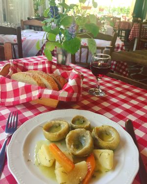 artichoke at Taverna Kissos in Athens