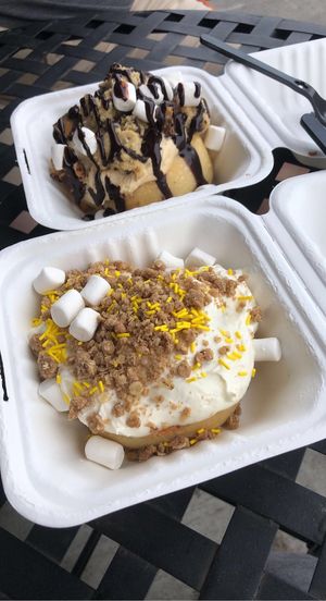  at Cinnaholic  in Knoxville