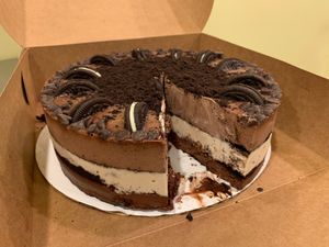 Cookies and Cream  at A Live Kitchen in Queens