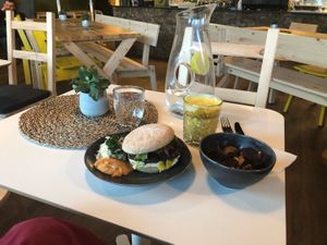 Maukas purilaisannos at Woodss in Rovaniemi