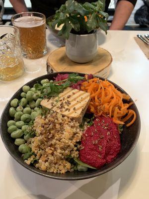 Tofu Bowl at Woodss in Rovaniemi