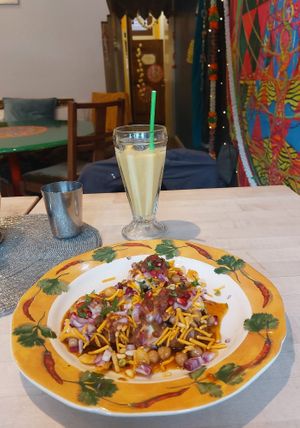 Aloo tikki chaat at Delhish in Oxford