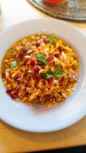 Samos chaat at Delhish in Oxford