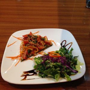 Tuscan pizza at Leafy Greens Cafe in St Petersburg