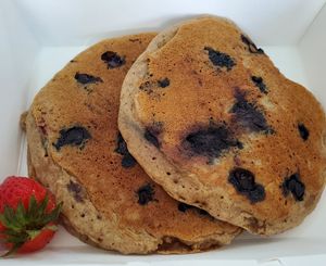 Gluten-free vegan blueberry pancakes at Leafy Greens Cafe in St Petersburg