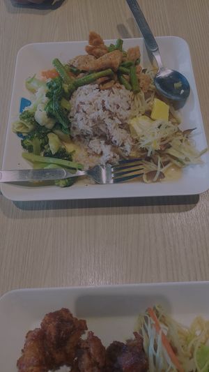 Brown rice with stir fried veggies and tofu  #Veganuary at Terminal 21 - Pier 21 Food Court Stall in Pattaya