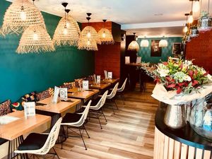 Cosy restaurant room. at Sixta in Toulouse