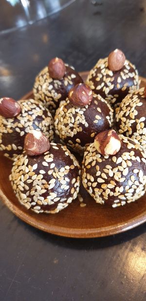 Energy balls at Sixta in Toulouse
