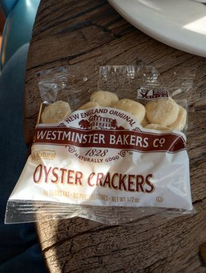 Crackers with the chili at Melt Revival in Cincinnati