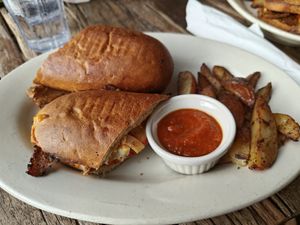  at Melt Revival in Cincinnati