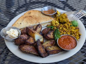 Vegan tofu scramble breakfast at Melt Revival in Cincinnati